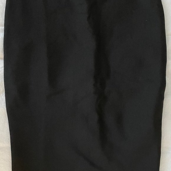 Superdown - Emilia Skirt Set (Bra & Skirt) Size S/XS | Black & Gold Zipper | NWT - Picture 9 of 9